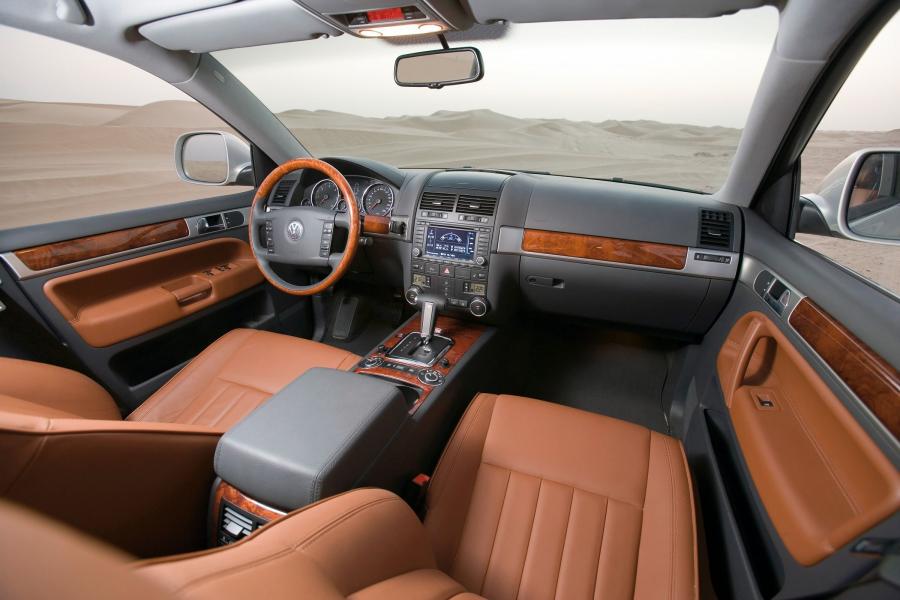  Volkswagen Touareg 2007 года  (фото 44 из 99)